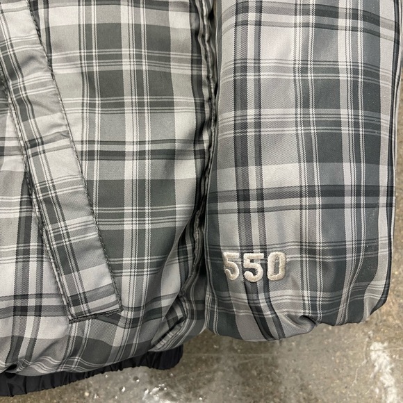 The North Face Boys Nutpse Jacket - Picture 9 of 12